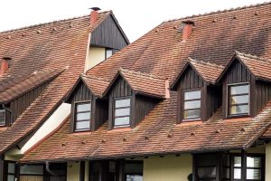 a brown roof that may need repairs